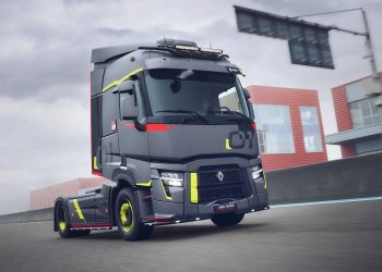 Renault Trucks T 01 Racing : pourquoi cette occasion va bouleverser le monde du camion !