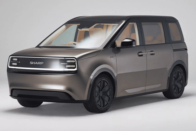 Sharp se lance dans l&rsquo;aventure des petites voitures électriques : un défi inattendu !