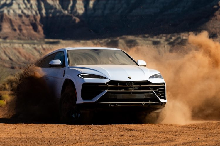 Lamborghini : une garantie incroyable de 10 ans pour vos supercars, un rêve devenu réalité !