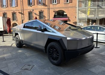 Cybertruck : des ventes de Tesla manipulées qui vont vous choquer !