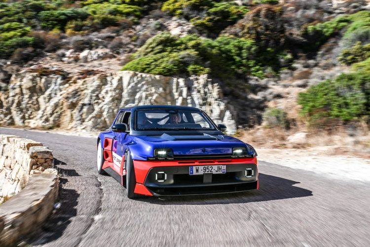 Étonnant baptême corse pour la révolutionnaire Renault 5 Turbo 3E électrique !