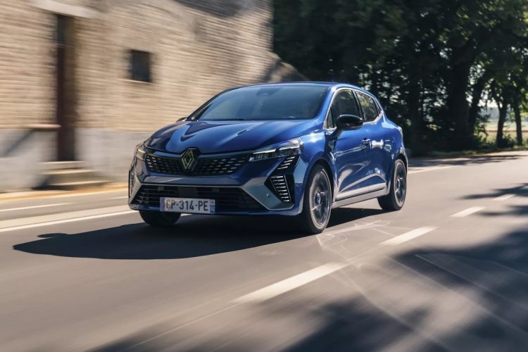 Choisir la voiture d’occasion idéale pour un jeune conducteur : attention aux pièges !