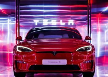 La plupart des analystes s’attendent à ce que l’action Tesla passe bientôt en mode Plaid, préparez-vous à l’incroyable !