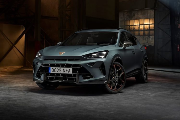 CUPRA célèbre le dernier chant d’un moteur mythique : préparez-vous à la surprise !