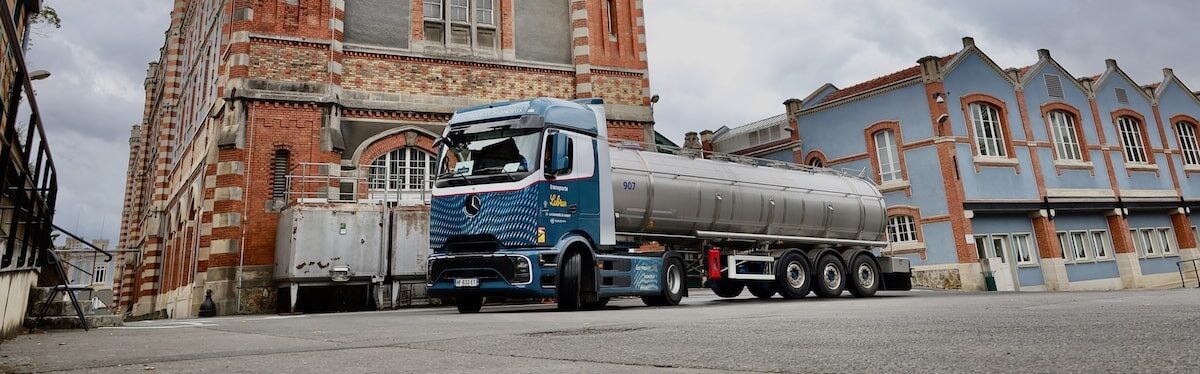 Mercedes eActros 600 Champagne
