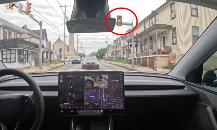 Une Tesla en FSD (Supervisé) v14.1 : ce que la toile n’a jamais vu !