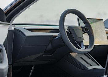 Tesla permet de racheter cette pièce retirée du Model 3, mais à quel prix ?