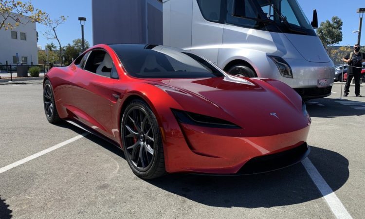 Tesla dévoile ses grandes ambitions pour le Roadster, vous ne devinerez jamais ce qui vous attend !