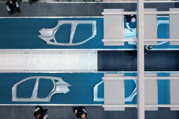 SEAT et CUPRA : quand le futur s’écrase à toute vitesse !