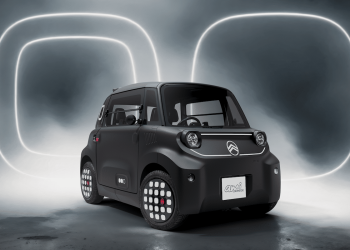 Une Citroën Ami : le jouet inattendu des futurs Dark Vador !