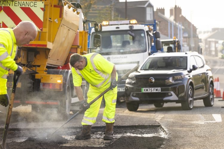 Citroën agit contre les nids-de-poule au Royaume-Uni, mais laisse la France dans l’angoisse !