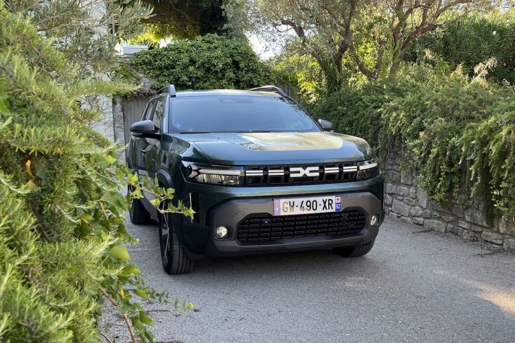 Une aventure inattendue à travers la France avec une Dacia Duster GPL !