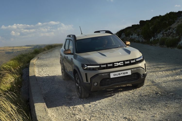 Le Duster surprend avec son hybride GPL… à prix Dacia, une révolution sous le capot qui va choquer !