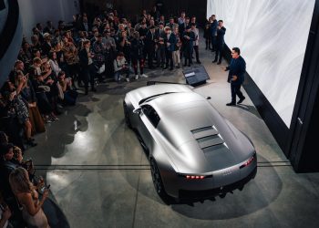 L’Audi Concept C fait sensation lors de sa rencontre explosive avec le public londonien !