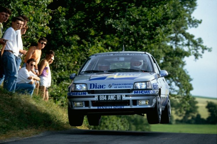 Renault fait sensation en célébrant ses icônes au Salon Epoqu’Auto !