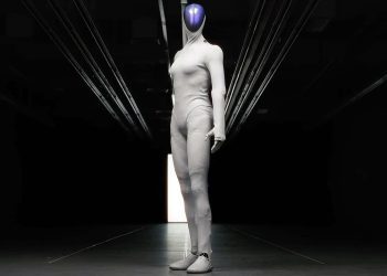 XPeng IRON : un robot humanoïde provoque la controverse avec ses seins étonnants !