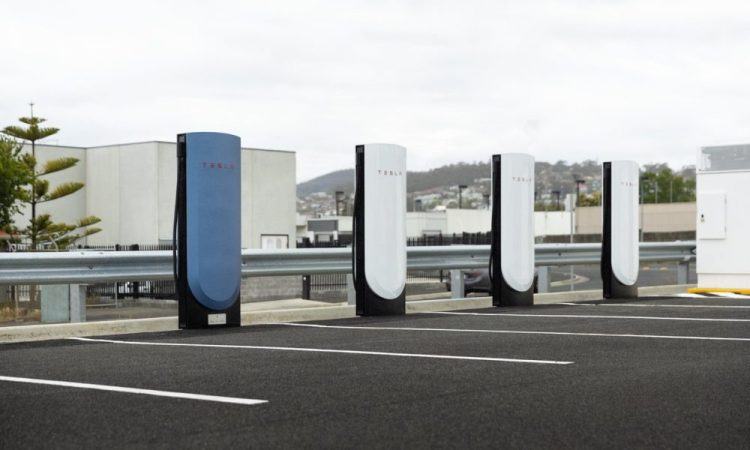 Tesla atteint 75 000 Superchargeurs : un exploit surprenant en moins de 5 mois depuis les 70 000 !