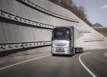 Volvo Trucks révolutionne le stop/start pour poids lourds… préparez-vous à être surpris !