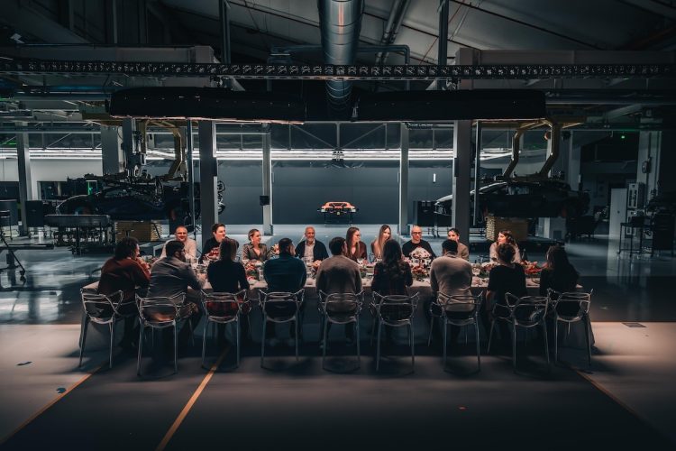 Intermarché et Lamborghini : quel lien surprenant pour Noël ?