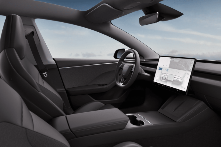 La vérité choquante sur la Tesla neuve la moins chère !