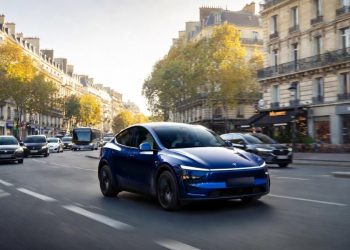 Une expérience Tesla FSD (Supervised) qui va bouleverser votre perception de la conduite autonome !