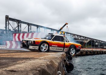 Pastrana met le feu à l’Australie avec un Gymkhana explosif !