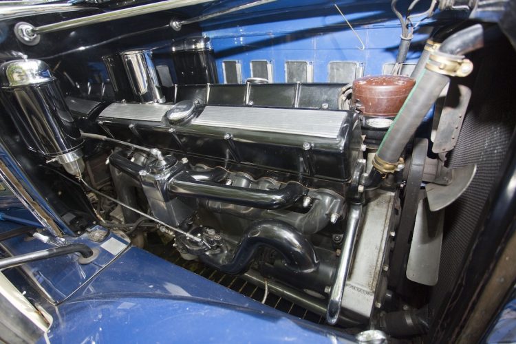 Cadillac : la vérité choquante derrière le krach du V16 enfin révélée !