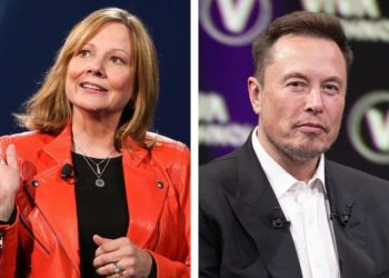 Mary Barra, PDG de GM, insiste sur la nécessité d’accorder un crédit à Tesla et Musk : un message troublant à Biden.
