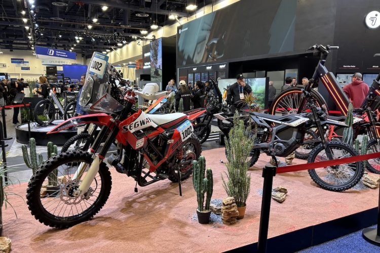 Segway Xaber 300 : La moto électrique qui pourrait révolutionner le Dakar !