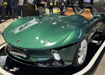 Longbow : la légèreté automobile qui va bousculer vos idées sur la performance !