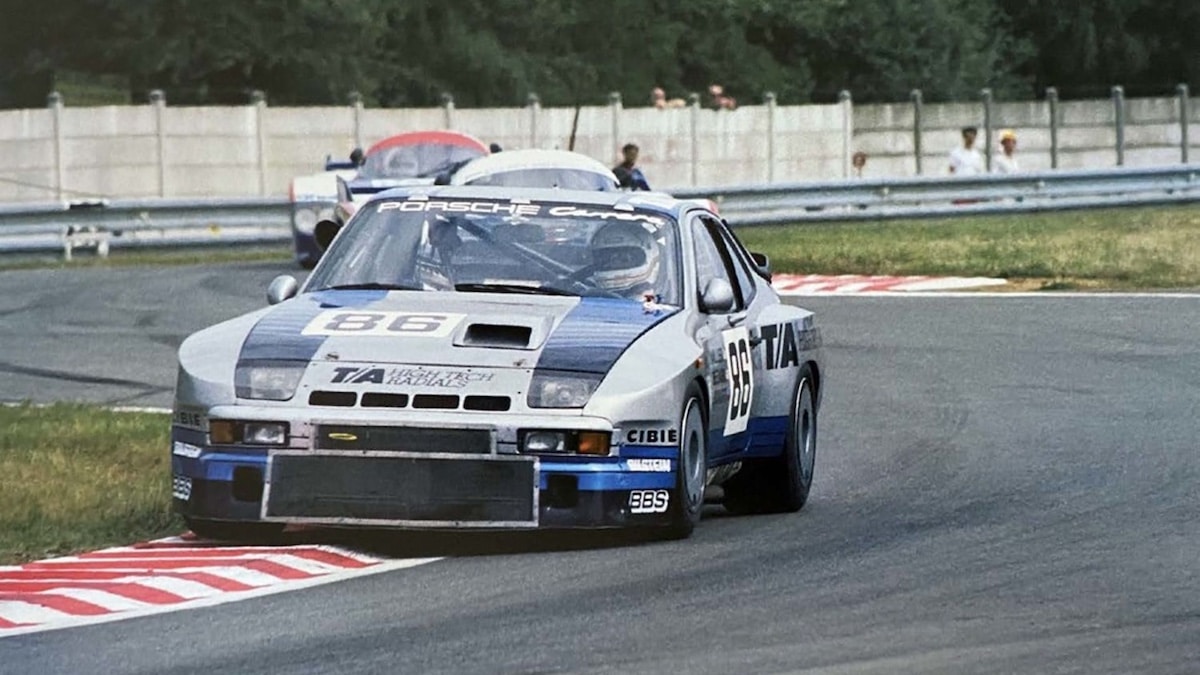 Porsche lors de Rétromobile