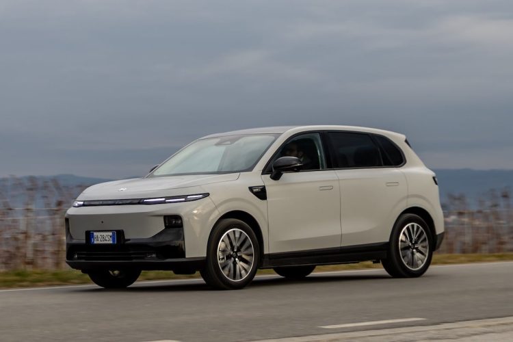 Leapmotor dévoile un hybride surprenant qui pourrait tout changer !