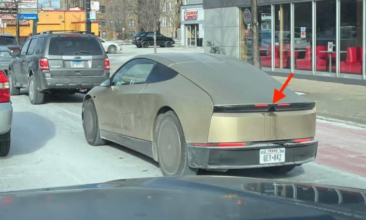 Le passage du Tesla Cybercab dévoile une fonctionnalité très attendue qui va tous nous surprendre !
