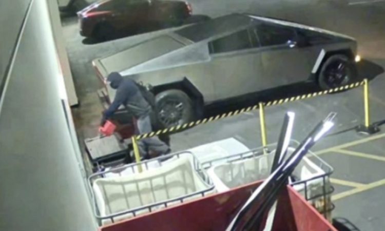 Un pyromane de Tesla qui a incendié le Cybertruck touche à la fin de son parcours FAFO : que va-t-il advenir ?