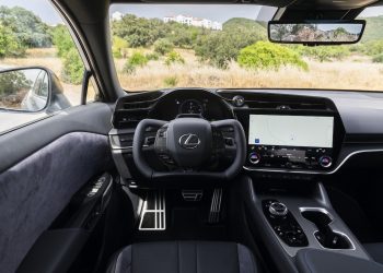 Les tarifs choc du SUV électrique RZ de Lexus en France enfin révélés !