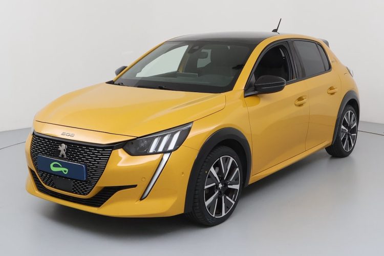 Voitures d’occasion : Ce que 2026 nous réserve pourrait vous surprendre !