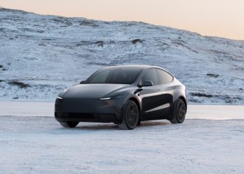 La Tesla Model Y Standard Long Range RWD arrive en Europe : ce que vous devez absolument savoir !