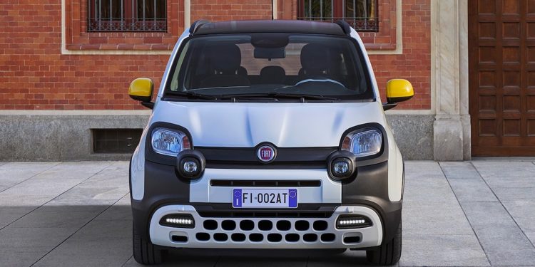 La Fiat Pandina hybride à moins de 10 000 euros : une offre à ne pas manquer qui pourrait vous surprendre !