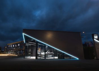 La lutte entre Tesla Giga Berlin et le syndicat IG Metall : une enquête qui pourrait tout bouleverser !