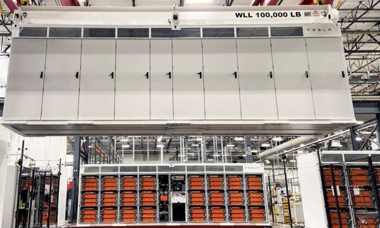 La progression de l&rsquo;usine Tesla Megapack au Texas s&rsquo;accélère grâce à une vente immobilière surprenante !