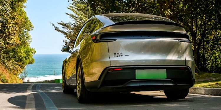 La flotte mondiale de Tesla dépasse les 9 millions de véhicules : êtes-vous prêt pour ce tournant majeur ?