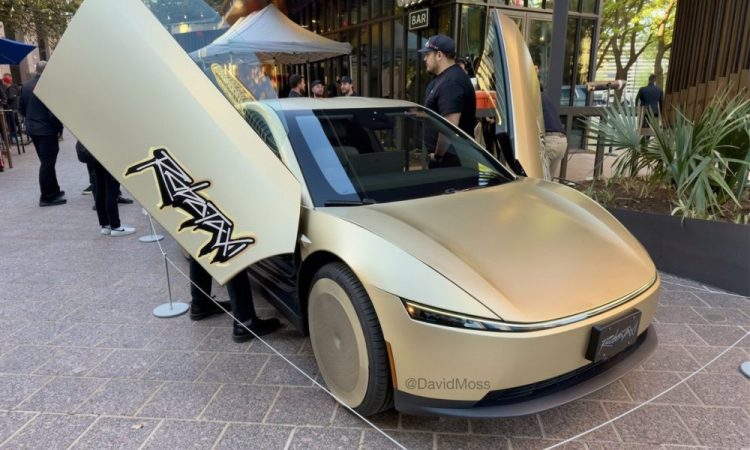 Un petit changement qui pourrait transformer le Tesla Robotaxi à jamais !