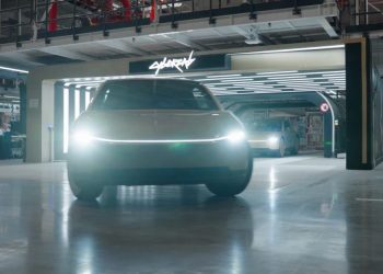 Tesla prouve que la production de masse des Cybercabs est en marche, mais à quel prix ?