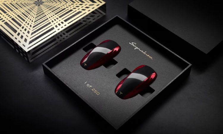 Tesla dévoile le Model S « Gold » Signature à 200 mph : un achat réservé aux privilégiés !